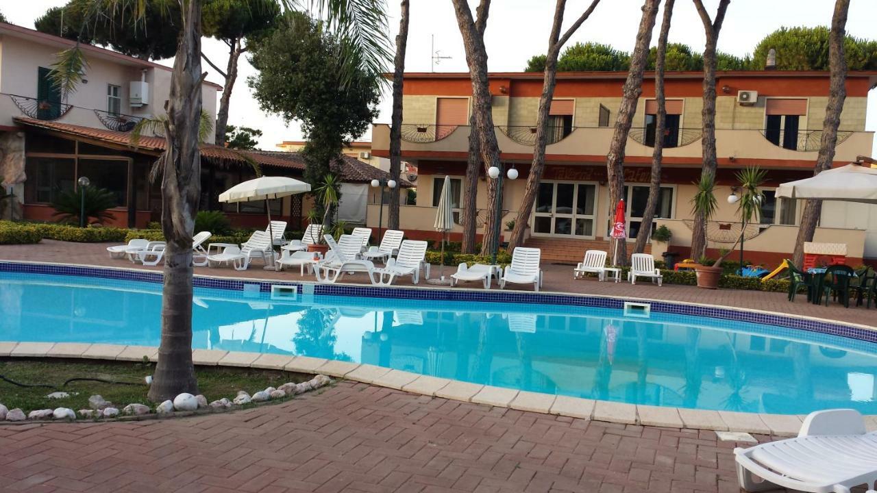 Thaire Resort กัสเตลโวลตูร์โน ภายนอก รูปภาพ